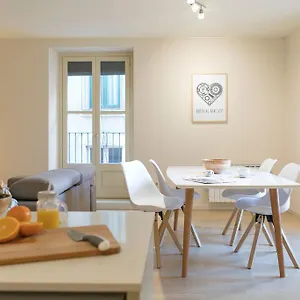 Bravissimo Cort Reial-3b Apartamento